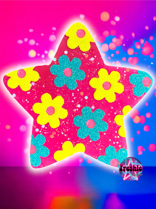 Star W/ Daisies