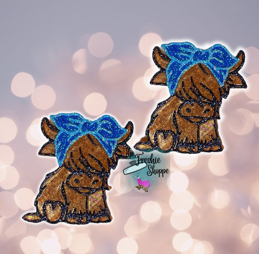 Highland cow w/ bow vent clips (option 1)